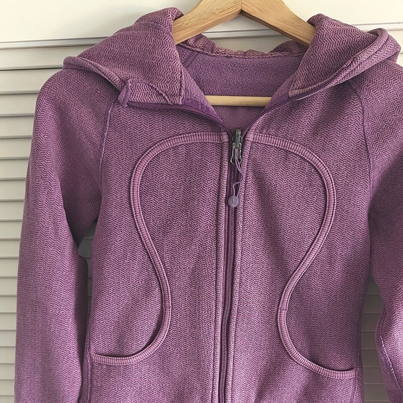 Lululemon | Scuba Hoodie - Picture 2 of 9